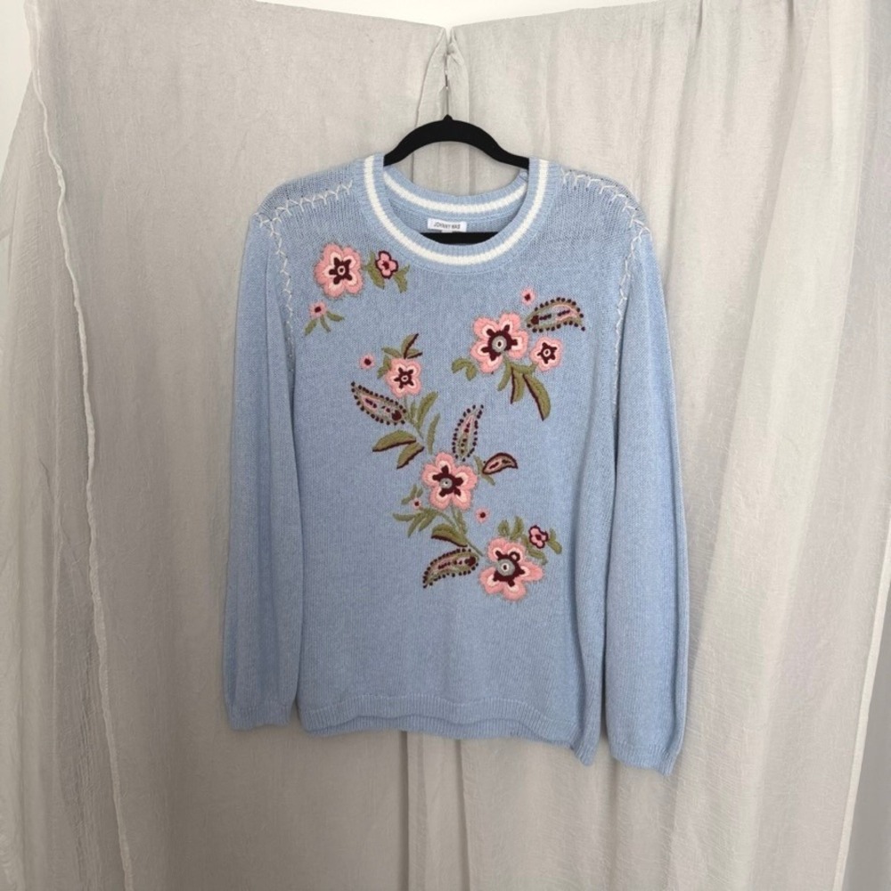 Johnny Was Whipstitch Pullover Women XL Light Blue Embroidered Floral